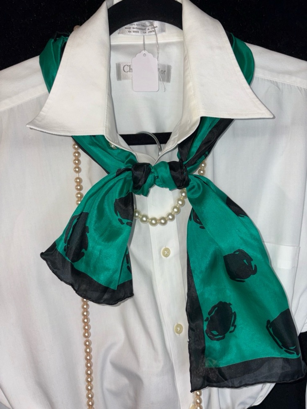 Abstract Polka Dot Rectangular Neck Scarf Green Black Lightweight EUC Parisian